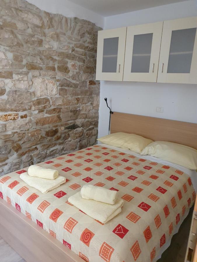 Apartment Sincic Novigrad Istria エクステリア 写真